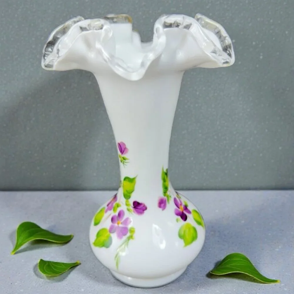 Fenton Hand Painted Violet Flowers Art Glass Vase‎ Vessel Ruffled Top Vintage